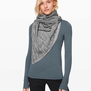 Lululemon Vinyasa Scarf Rulu